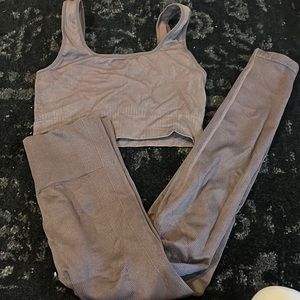 Target Joylab Set Size Small Leggings, Medium Bra